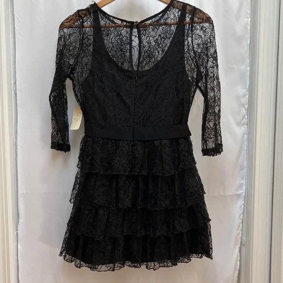 NWT Forever 21 Black Ruffled Lace Mini Dress (M) - Picture 2 of 7